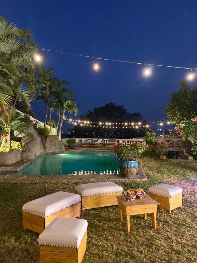 Iguanazu Bed & Breakfast Guayaquil Exterior photo