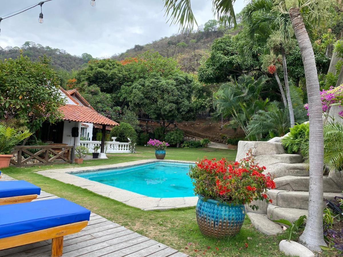 Iguanazu Bed & Breakfast Guayaquil Exterior photo